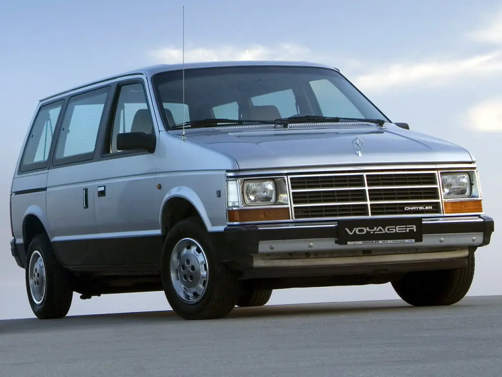 Chrysler Voyager (AS) 1 поколение, минивэн (01.1988 - 09.1990)
